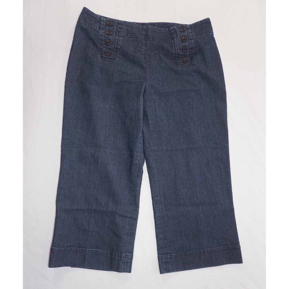 New Directions Size 12 Blue Denim Sailor Button Crop Pants